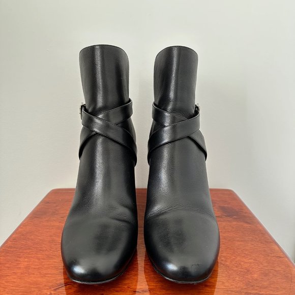 Saint Laurent Black Leather Ankle Boot - Picture 3 of 13